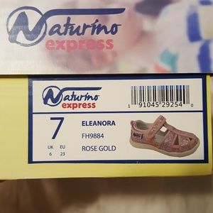 Naturino Toddler play sandles